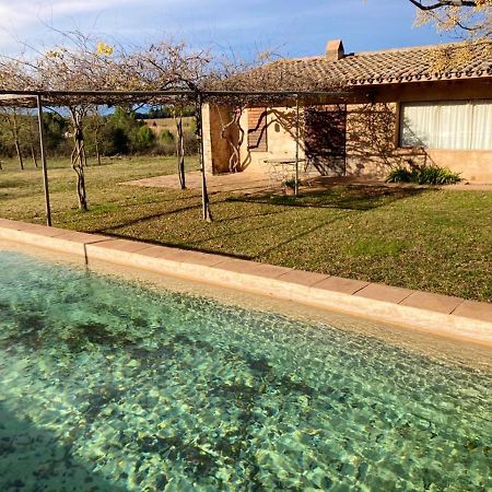 Elegant Villa In Camallera With Private Pool ภายนอก รูปภาพ