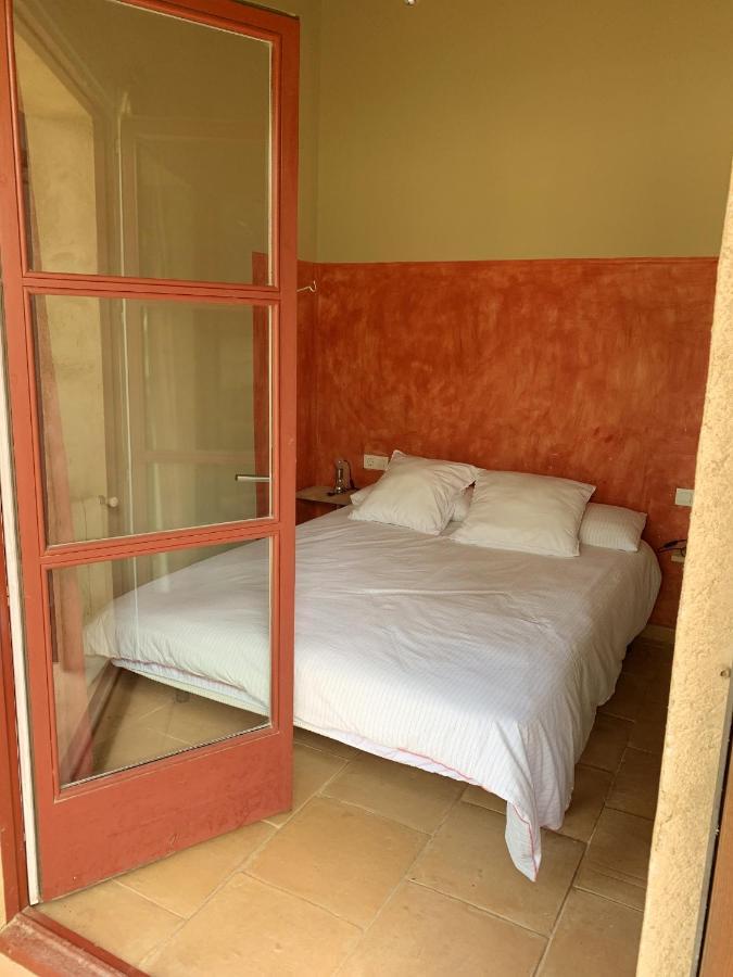 Elegant Villa In Camallera With Private Pool ภายนอก รูปภาพ